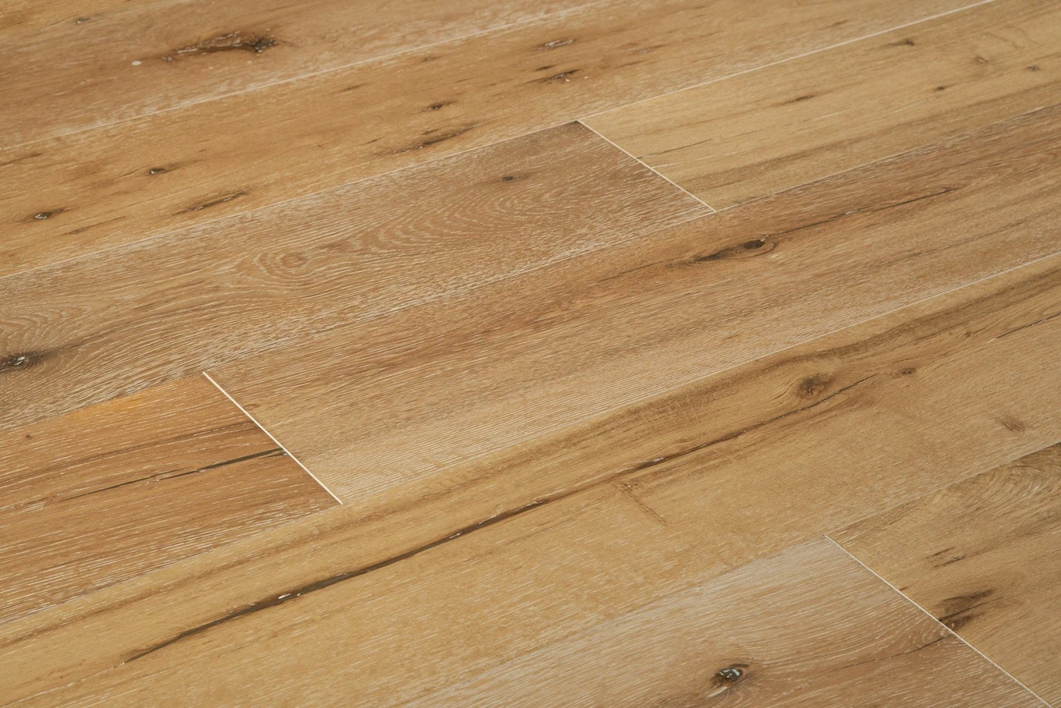 BuildDirect Arizona Oak 3mm Thick RL X 7.5" Engineered Hardwood Flooring (22.82 Sq Ft Per Box) - Image 8